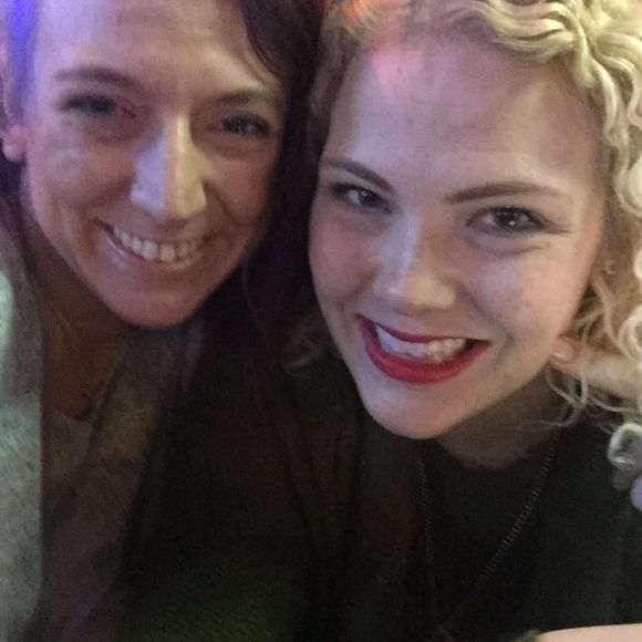 Meet your Posher, Roseanne - Picture 1 of 1